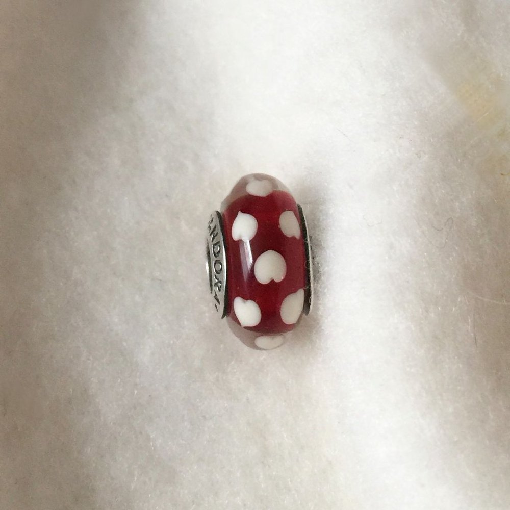 Pandora Sweet Hearts Glass Bead